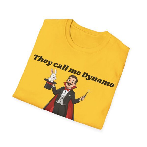 9489680356311377280_2048.jpeg Magician 'They Call Me Dynamo' T‑Shirt — Funny Pull‑Out Trick Magic Tee